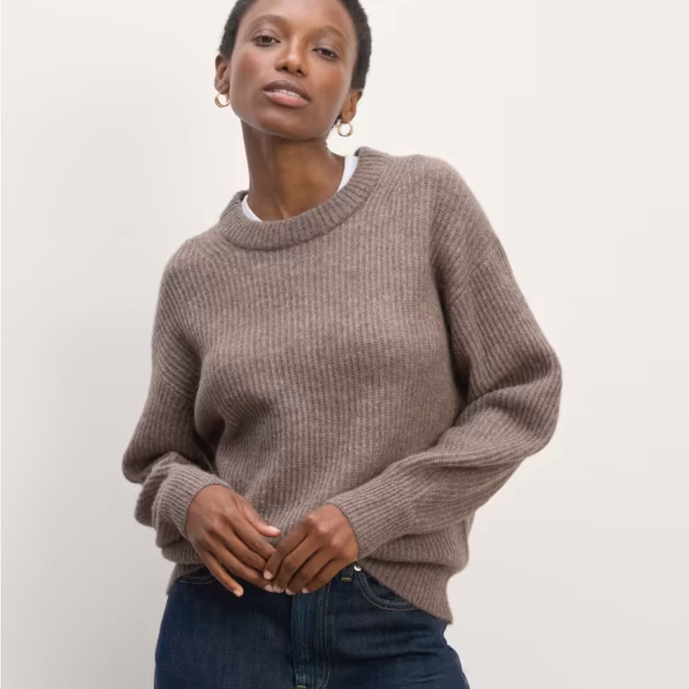 Everlane Women's Crewneck Sweater in Taupe Brown
